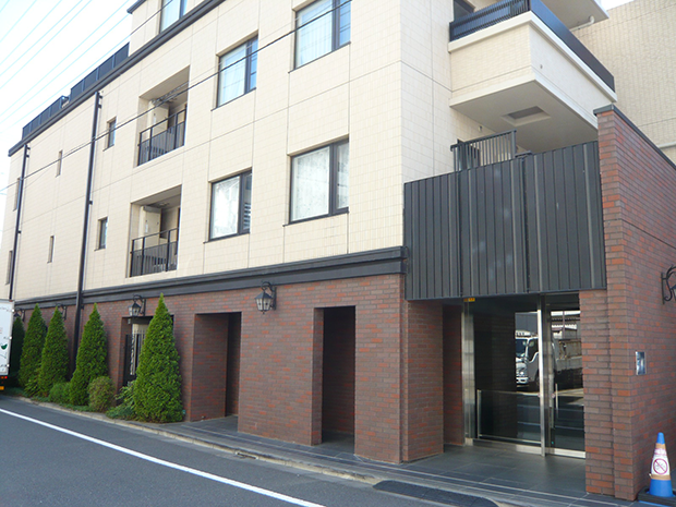 事務所出入口（ヴィークコート千川出入口）